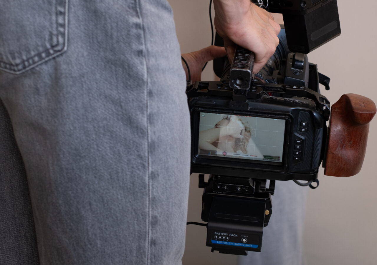 Behind the Sessions: Farra Visual